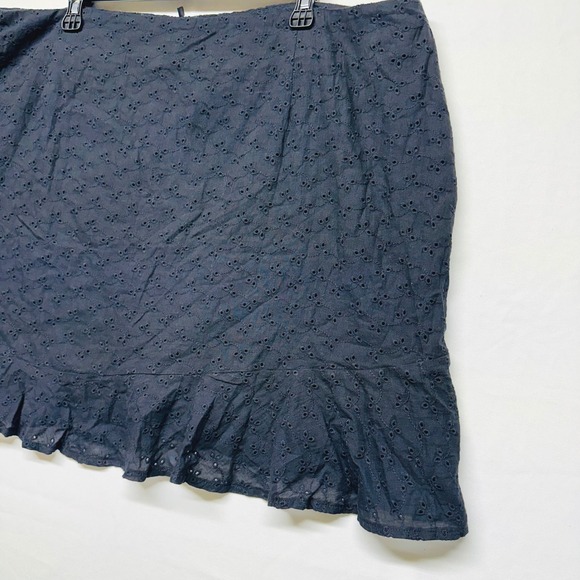 Nasty Gal NWT Black Eyelet Cotton Mini Skirt with Liner and Side Zip Women's 20 - Picture 8 of 9